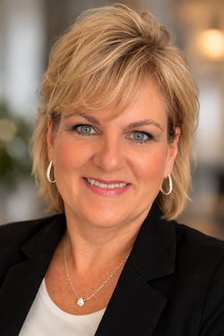Beth L.